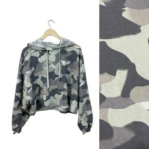 Z Supply Medium Rowan Camo Hoodie Crop Camoflauge Cotton Blend Womens